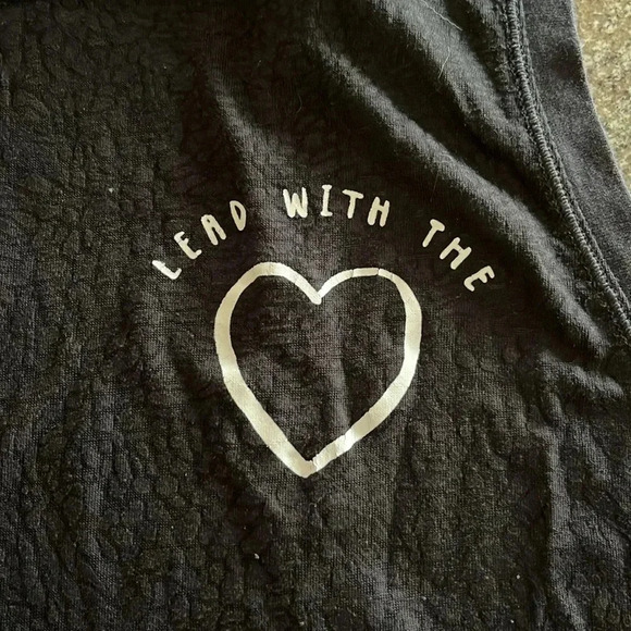 Lulu lemon black tank top racerback lead with the heart women's size 6 - Picture 2 of 9
